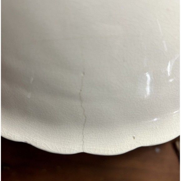 Vtg Porcelain Bakerite Serving Bowl White Pink Pattern 22 K Gold Trim Cottage - Picture 4 of 8